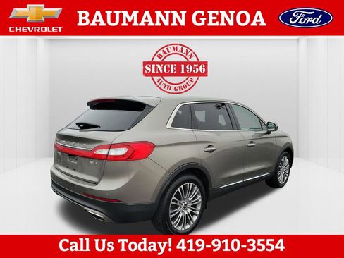 Used 2017 Lincoln MKX Reserve w/ Lincoln MKX Climate Package AWD/4WD image 8