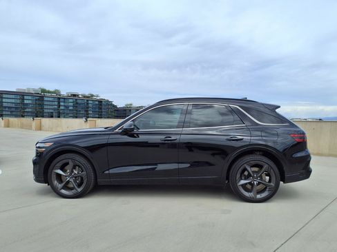Certified 2026 Genesis GV70 3.5T Sport Prestige AWD/4WD image 3