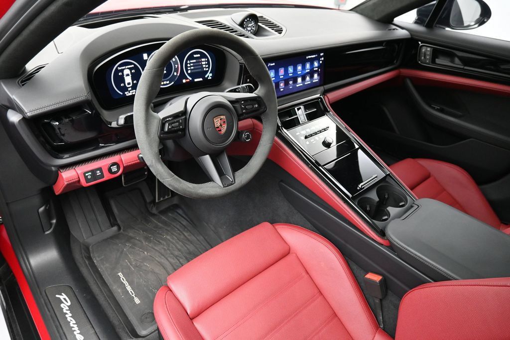 Used 2026 Porsche Panamera GTS AWD/4WD image 4