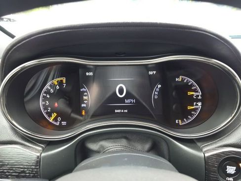 Used 2020 Jeep Grand Cherokee High Altitude image 22