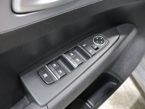 Used 2023 Kia Forte LXS w/ LXS Technology Package FWD image 14