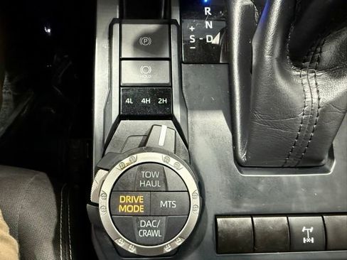 Used 2024 Toyota Tacoma TRD Off-Road image 36