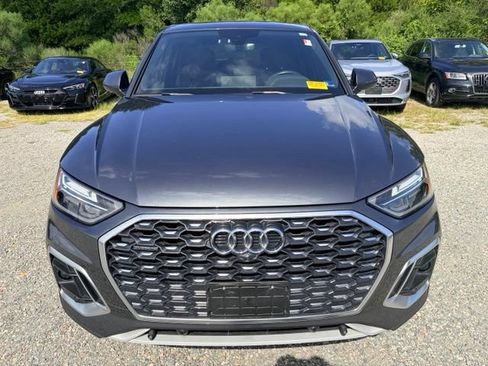 Used 2023 Audi Q5 2.0T Premium Plus w/ Premium Plus Package AWD/4WD image 2
