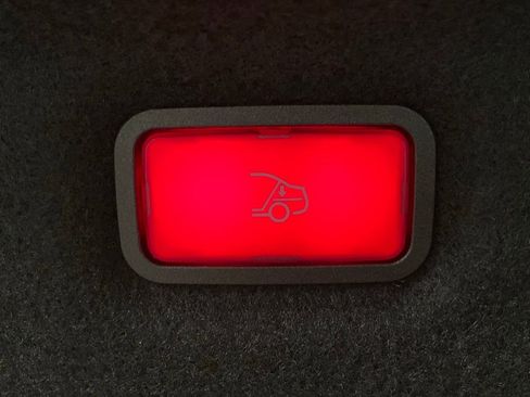 New 2025 Mercedes-Benz SL 55 AMG 4MATIC image 15