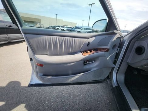 Used 2003 Buick Park Avenue FWD image 21