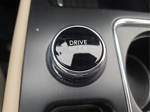 New 2026 Lincoln Corsair Reserve image 16