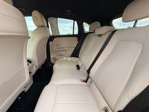 Certified 2021 Mercedes-Benz GLA 250 image 13