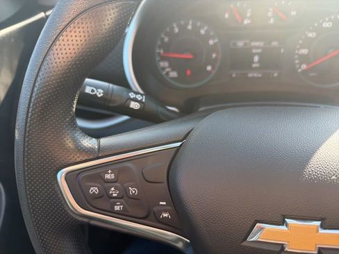 Used 2025 Chevrolet Malibu LT image 22