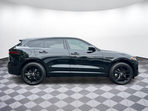 Used 2025 Jaguar F-PACE R-Dynamic S AWD/4WD image 7