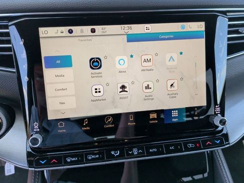 New 2026 Jeep Grand Wagoneer L 2WD w/ Premium Group I image 30