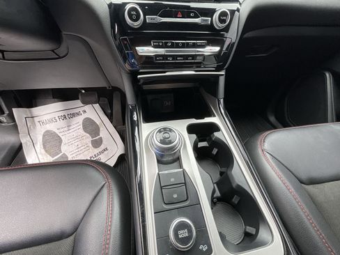 Used 2022 Ford Explorer ST-Line w/ Class IV Trailer Tow Package image 27