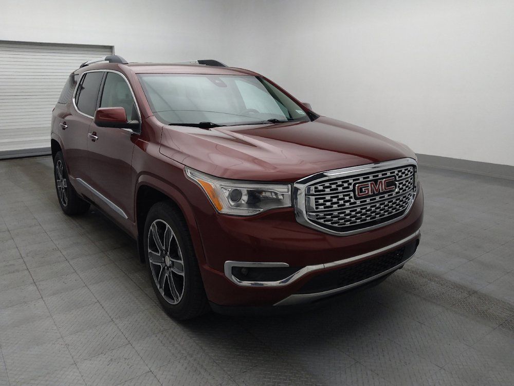Used 2017 GMC Acadia Denali w/ Technology Package FWD image 13