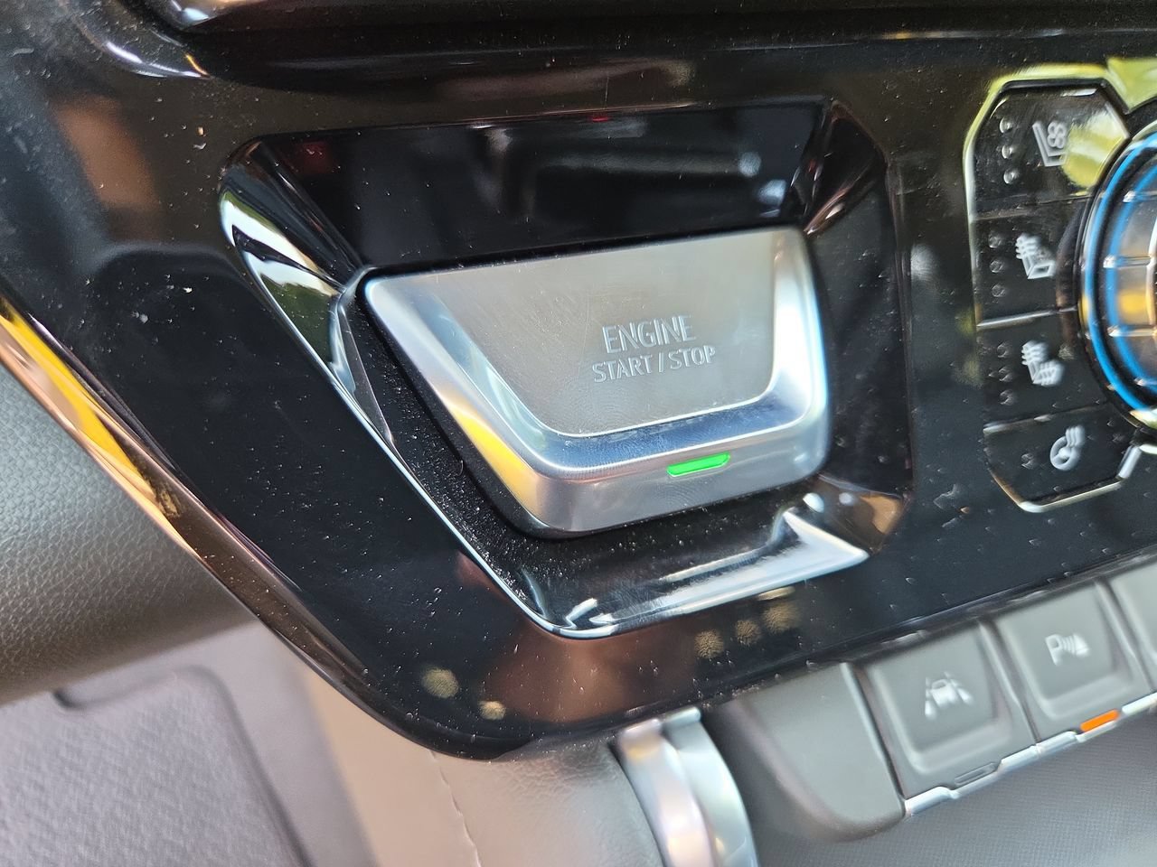Used 2026 GMC Sierra 1500 Denali AWD/4WD image 17