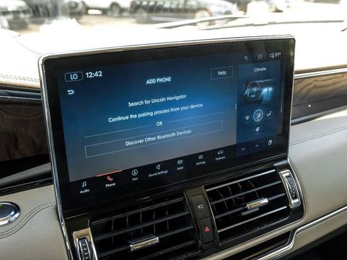 Used 2023 Lincoln Navigator L Reserve RWD image 33