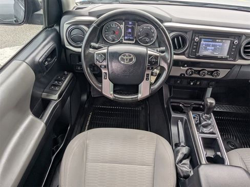 Used 2019 Toyota Tacoma SR5 image 16