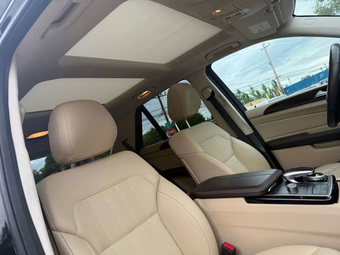 Used 2017 Mercedes-Benz GLE 350 GLE 350 4MATIC Sport Utility 4 image 21