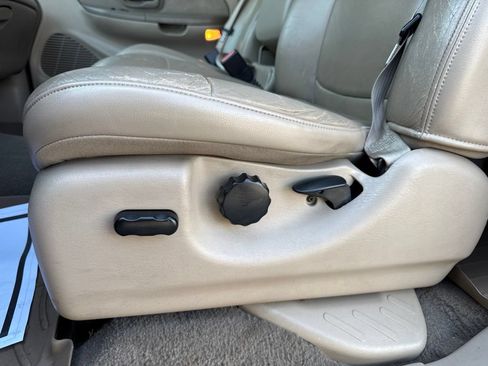 Used 2002 Ford F150 Lariat AWD/4WD image 15