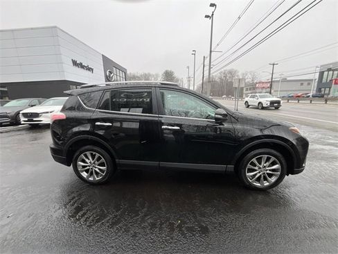 Used 2017 Toyota RAV4 Limited image 9
