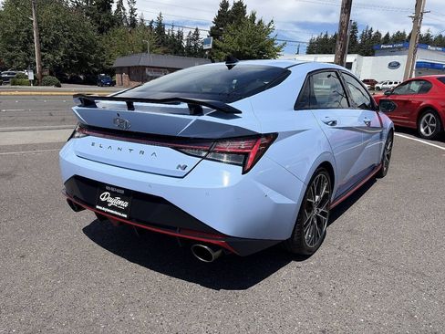 Used 2022 Hyundai Elantra N FWD image 10