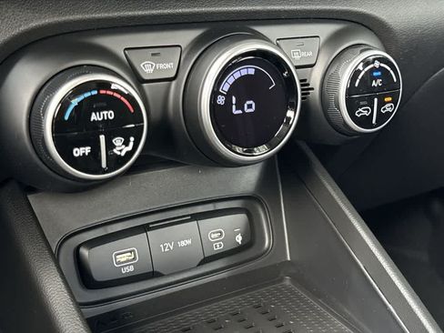 New 2026 Hyundai Venue SEL FWD image 20