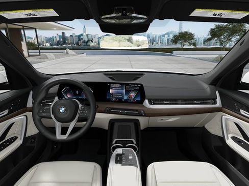 New 2026 BMW X1 xDrive28i w/ Convenience Package AWD/4WD image 10