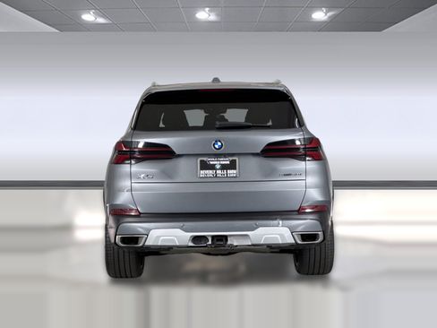 Used 2024 BMW X5 sDrive40i w/ Premium Package RWD image 10
