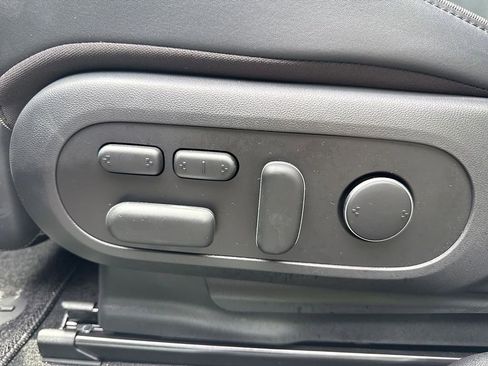 Used 2024 Hyundai Ioniq 5 Limited RWD image 16