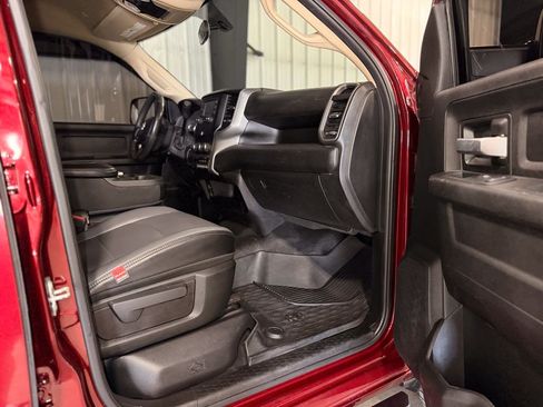 Used 2019 RAM 3500 Tradesman w/ Chrome Appearance Group AWD/4WD image 26