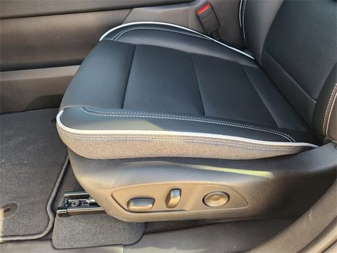 New 2026 GMC Sierra EV Elevation image 17