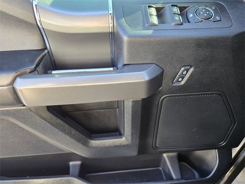 Used 2017 Ford F150 XLT w/ Equipment Group 302A Luxury image 34