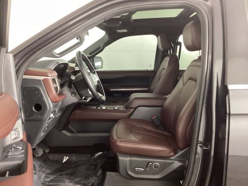 Used 2022 Ford Expedition Max Limited image 20