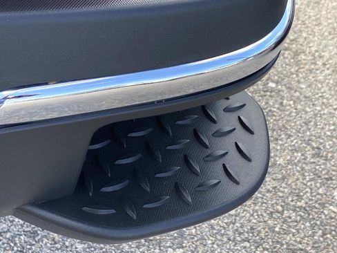 Used 2018 GMC Sierra 2500 SLE w/ HD SLE Preferred Plus Package image 28