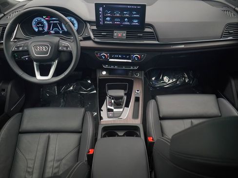 Used 2023 Audi Q5 2.0T Premium Plus w/ Premium Plus Package image 8