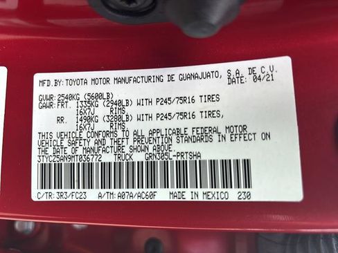 Used 2021 Toyota Tacoma SR5 AWD/4WD image 21