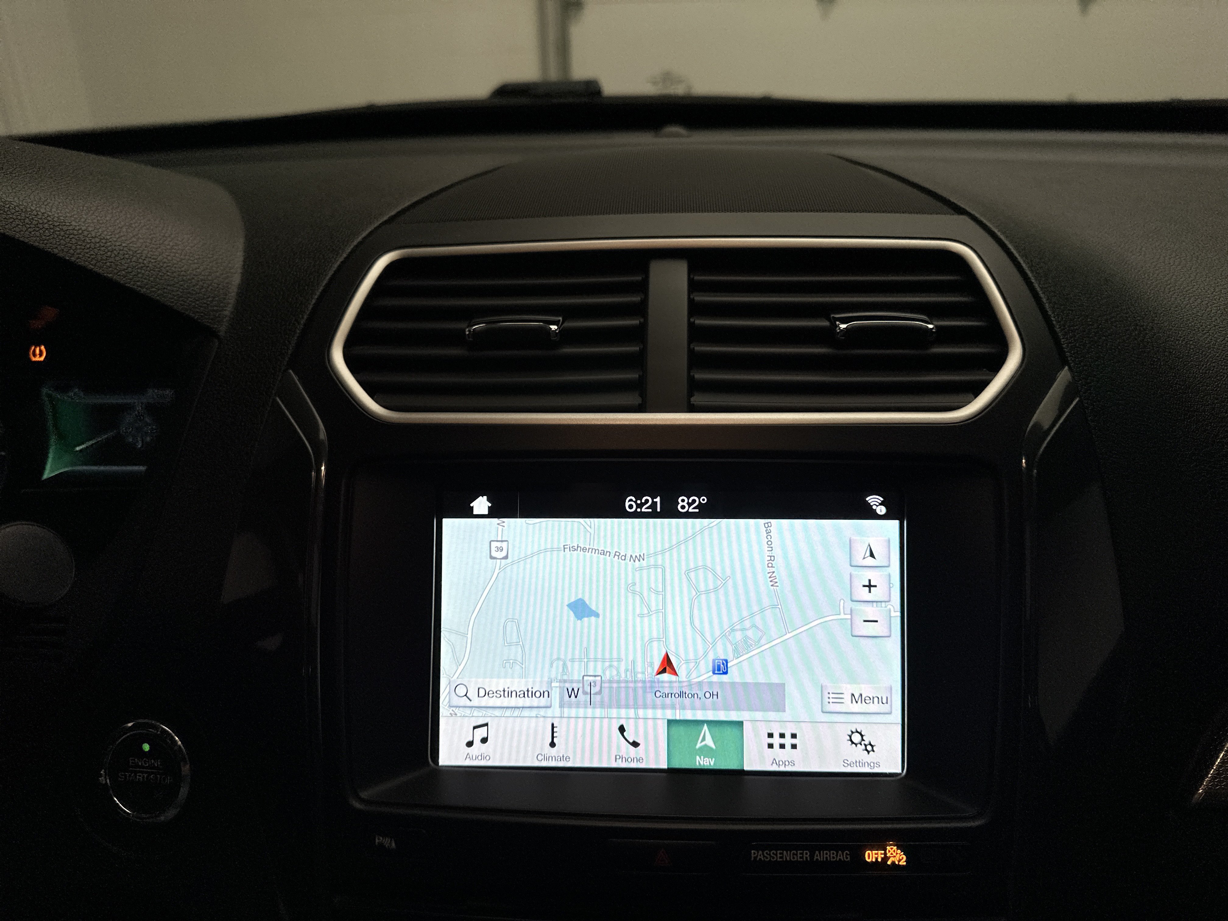 Used 2018 Ford Explorer XLT w/ Equipment Group 202A AWD/4WD image 37