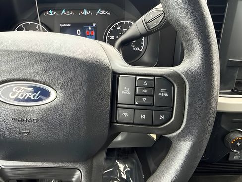 Used 2025 Ford F350 XLT AWD/4WD image 15