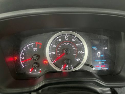 Used 2020 Toyota Corolla SE FWD image 8