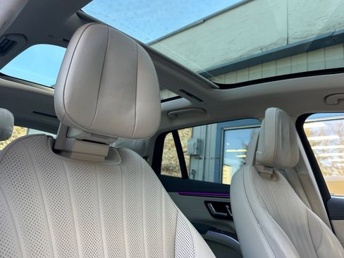 Used 2023 Mercedes-Benz EQS 450+ SUV image 14