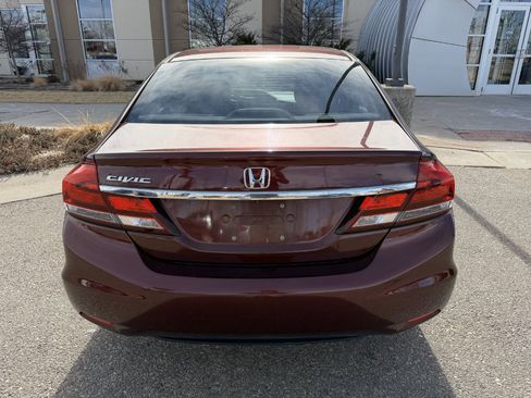 Used 2013 Honda Civic LX image 4