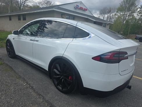 Used 2016 Tesla Model X Performance AWD/4WD image 4