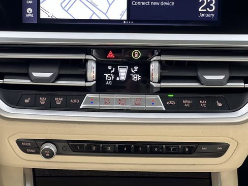 Used 2021 BMW 330i xDrive Sedan w/ Premium Package image 21