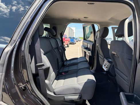 Used 2025 Ford Expedition Active AWD/4WD image 18