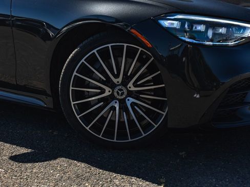 Used 2022 Mercedes-Benz S 500 4MATIC w/ AMG Line Package image 4