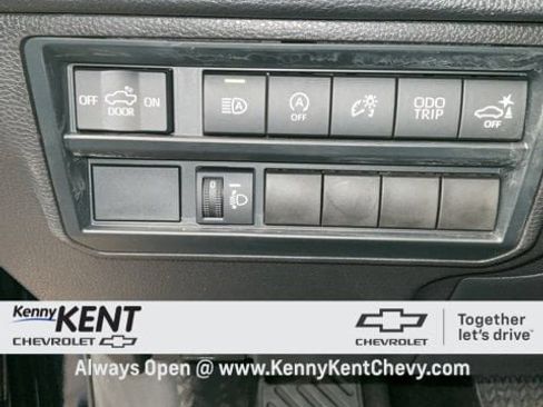 Used 2024 Toyota Tundra SR5 w/ SR5 Convenience Package image 27