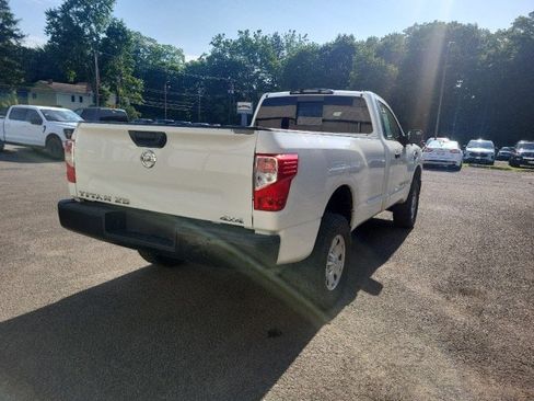 Used 2018 Nissan Titan S w/ HD Front GAWR Package AWD/4WD image 6