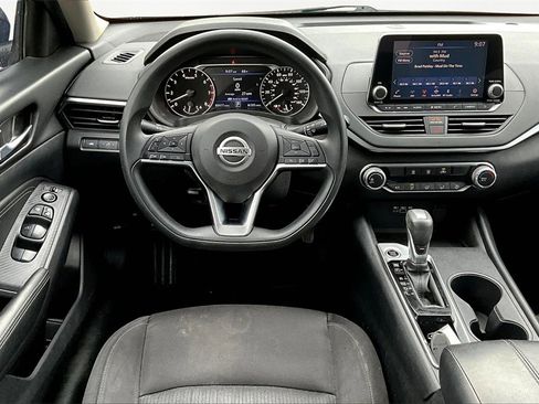 Used 2020 Nissan Altima 2.5 S image 5