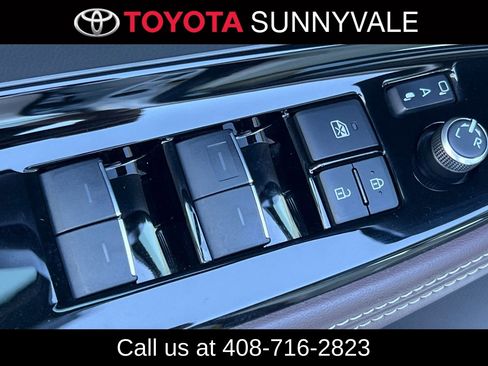 Certified 2021 Toyota Mirai image 17