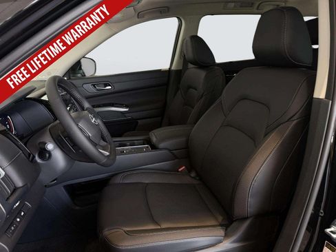 New 2026 Nissan Pathfinder SL w/ SL Premium Package FWD image 29