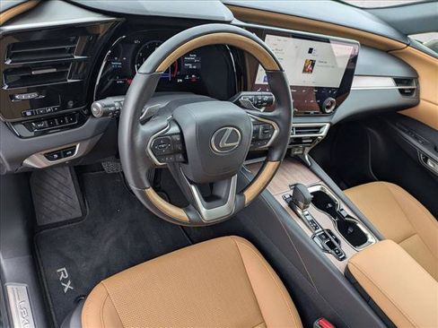 Used 2025 Lexus RX 350 Premium w/ Accessory Package (Z1) FWD image 9