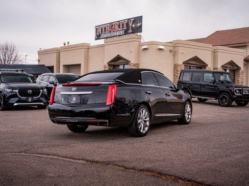Used 2013 Cadillac XTS Premium image 7